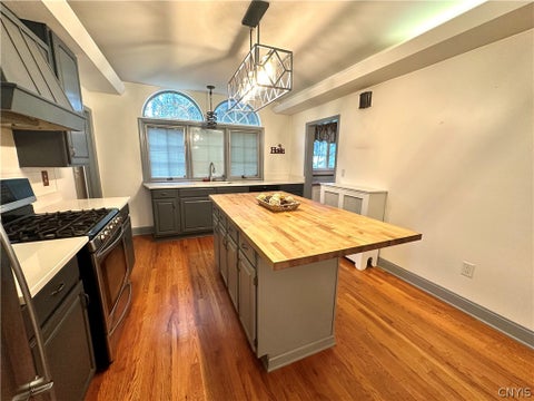 Tiny photo for 702 Parkway E, Utica, NY 13501 (MLS # S1693583)