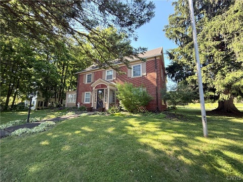 Tiny photo for 702 Parkway E, Utica, NY 13501 (MLS # S1693583)
