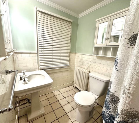 Tiny photo for 702 Parkway E, Utica, NY 13501 (MLS # S1693583)