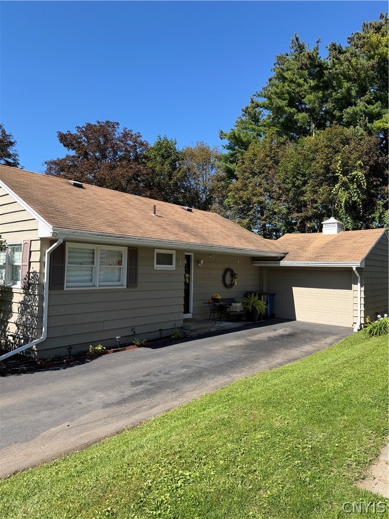 201 Harding Place