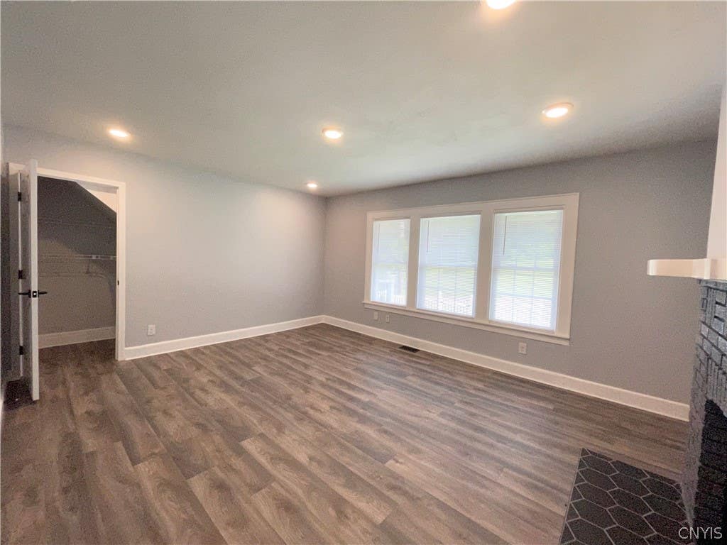 Photo of 1222 Hawley Avenue #1, Syracuse, NY 13203 (MLS # S1710103)
