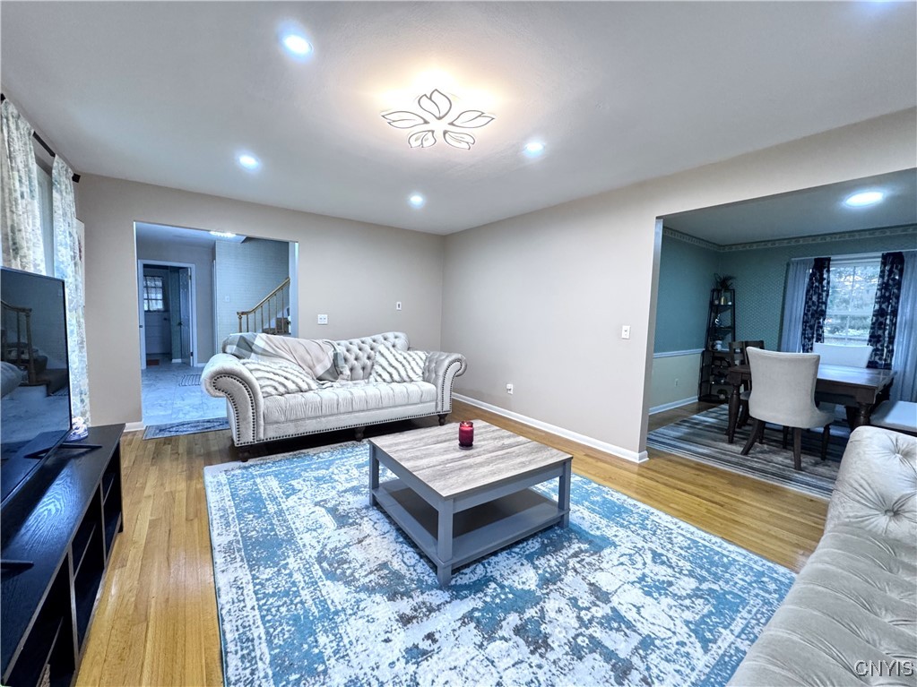 14 Barley Mow Run, New Hartford, New York image 16