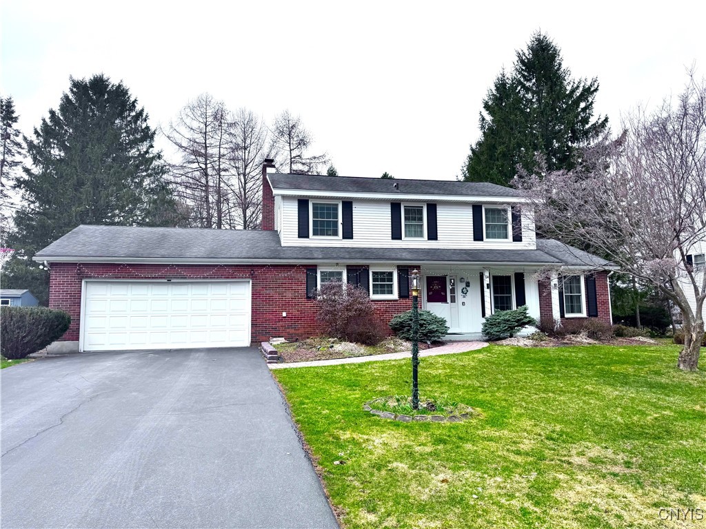 14 Barley Mow Run, New Hartford, New York image 2
