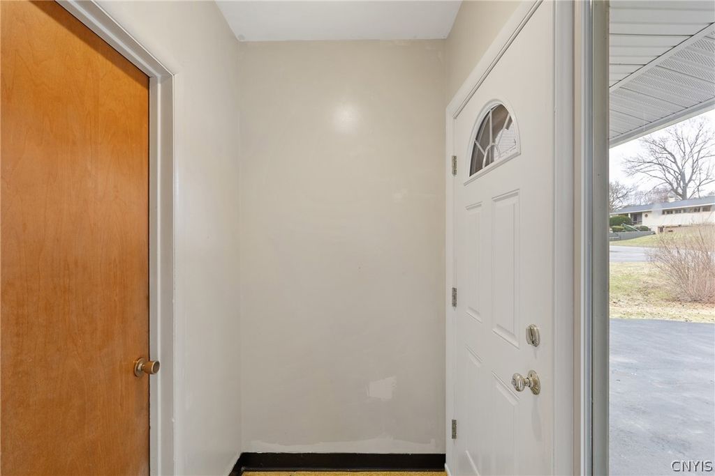 Photo of 123 Forrest Way Way, Camillus, NY 13031 (MLS # S1666226)