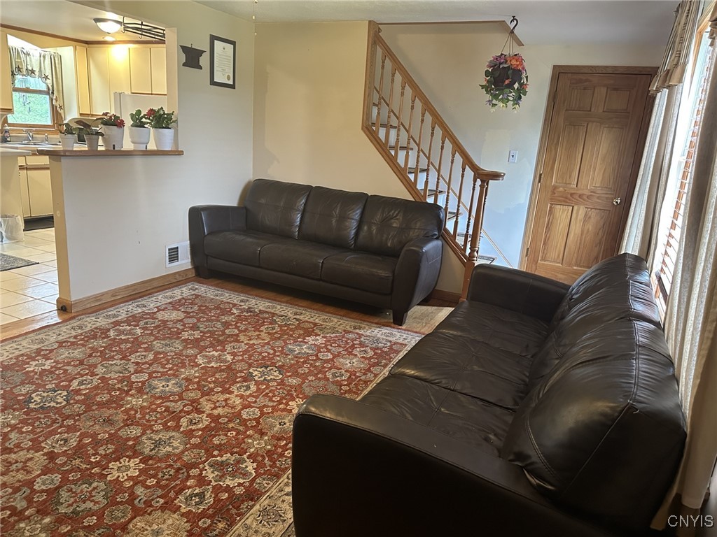 109 Plaxdale Road