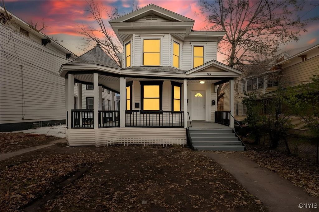 Photo of 803 Danforth Street, Syracuse, NY 13208 (MLS # S1652759)