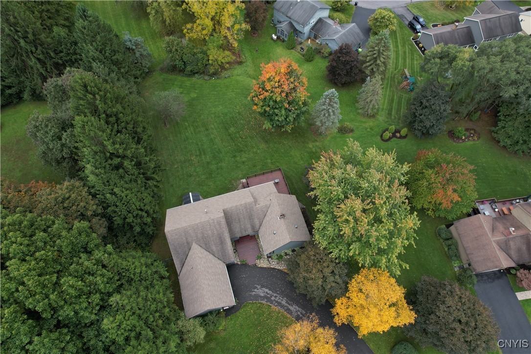 8220 Penstock Way, Manlius, New York image 38