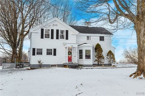 8789 Grange Hill Road Sauquoit NY 13456