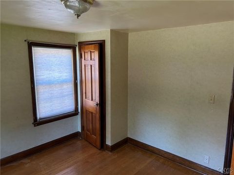 Tiny photo for 900 Turin Street, Rome, NY 13440 (MLS # S1655437)