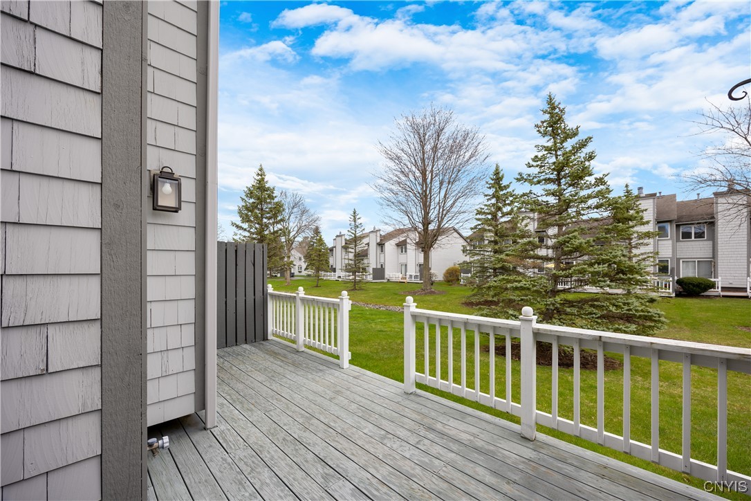 432 Summerhaven N Dr, Manlius, New York image 4