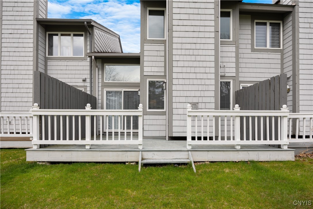 432 Summerhaven N Dr, Manlius, New York image 3