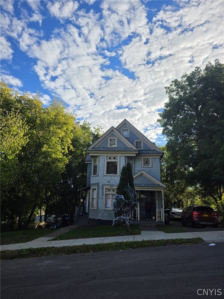 313 Hoefler Street