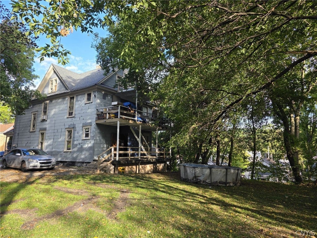 313 Hoefler Street