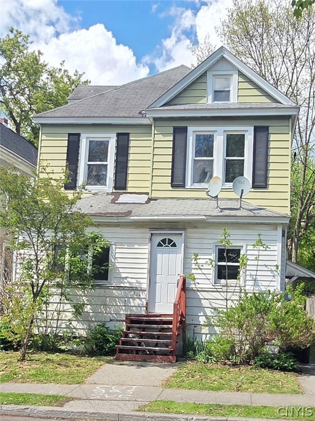 Photo of 514 W Ostrander Avenue, Syracuse, NY 13205 (MLS # S1680488)