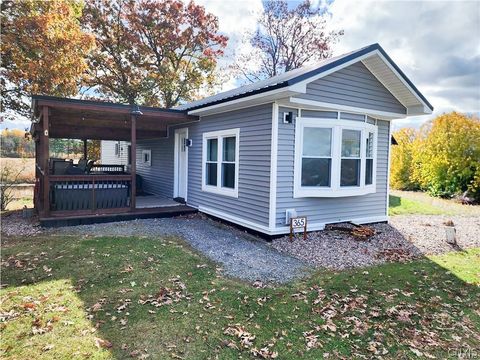 Homes For Sale - 365 Wahl Street<br/> Jefferson County, Clayton, NY 13624