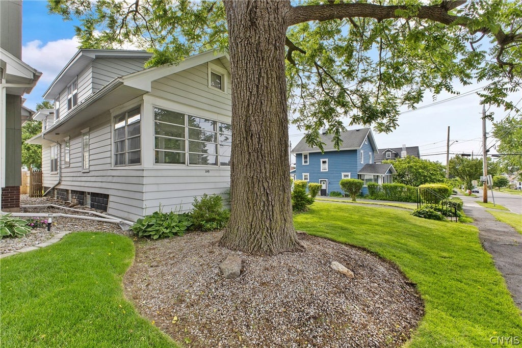 Photo of 149 Harding Street, Syracuse, NY 13208 (MLS # S1693805)