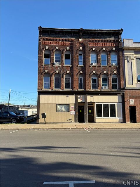 Homes For Sale - 148 Madison Street<br/> Oneida, NY 13421