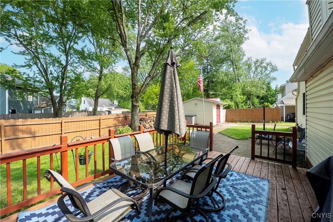 101 Van Mara Drive, Cicero, New York image 46