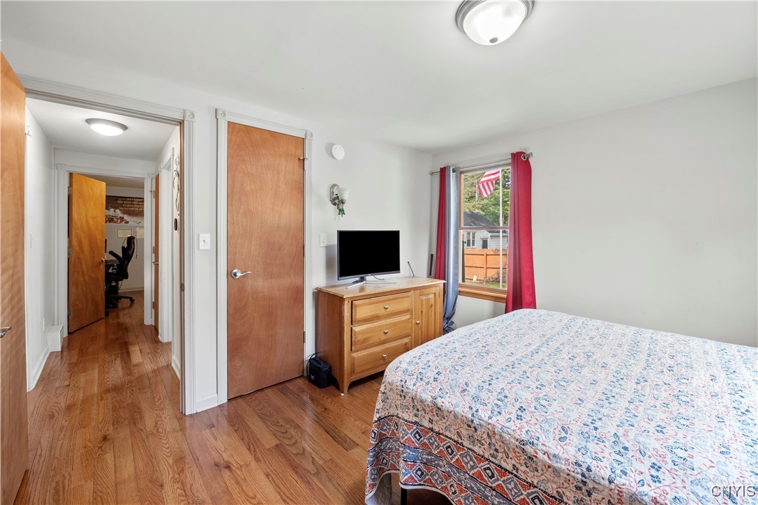 101 Van Mara Drive, Cicero, New York image 16