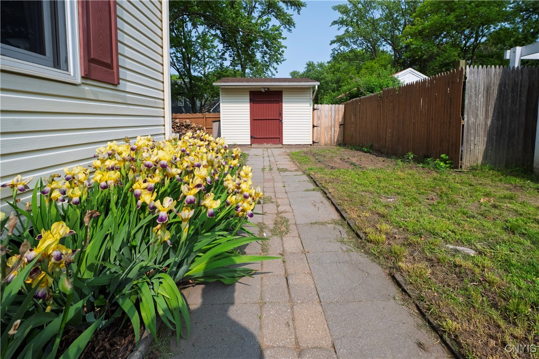 101 Van Mara Drive, Cicero, New York image 48