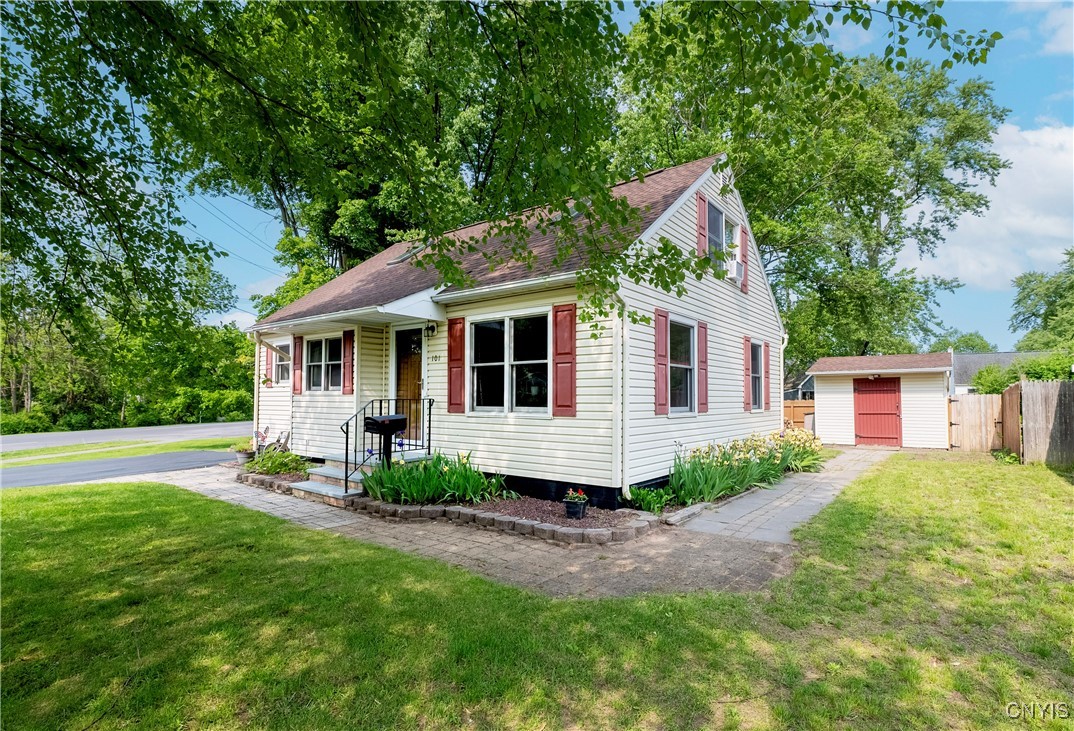 101 Van Mara Drive, Cicero, New York image 49