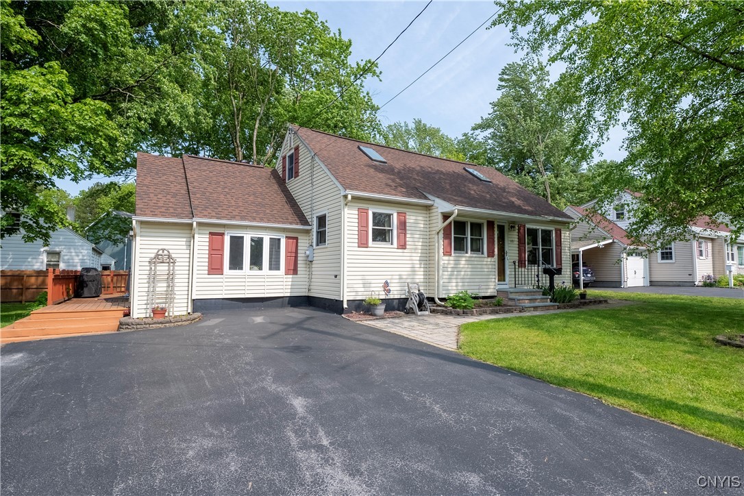 101 Van Mara Drive, Cicero, New York image 38