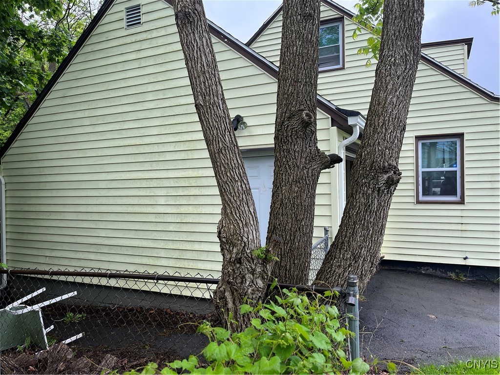 927 Jamesville Avenue, Syracuse, New York image 25