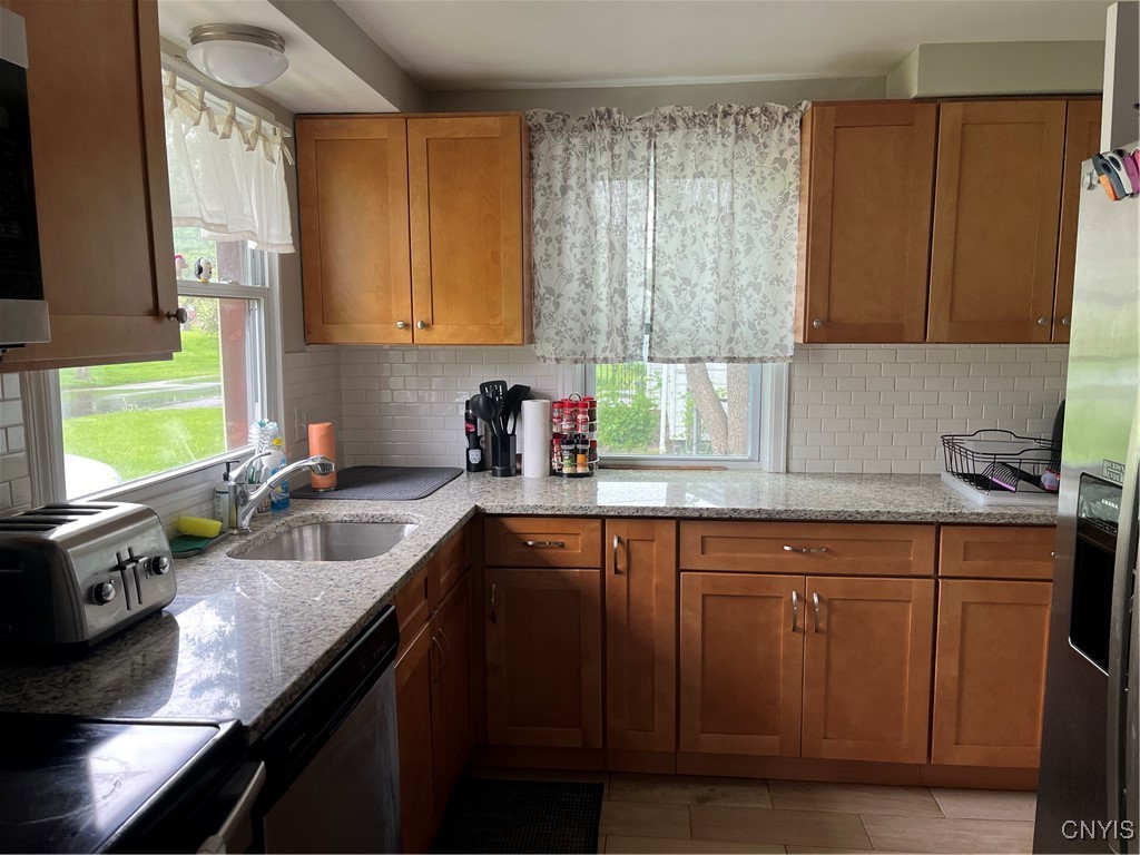 927 Jamesville Avenue, Syracuse, New York image 6