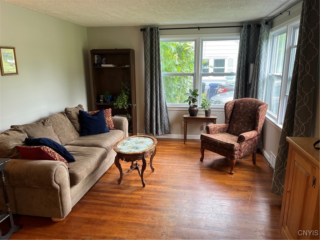 927 Jamesville Avenue, Syracuse, New York image 10