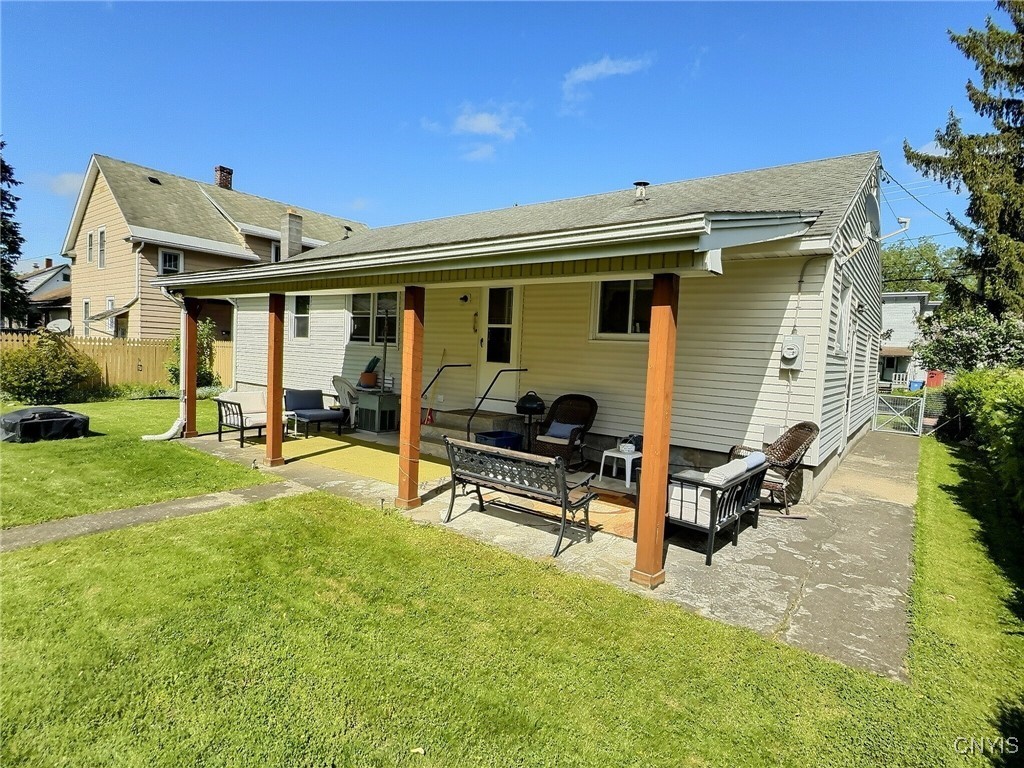 108 Pendleton Street, Cortland, New York image 19