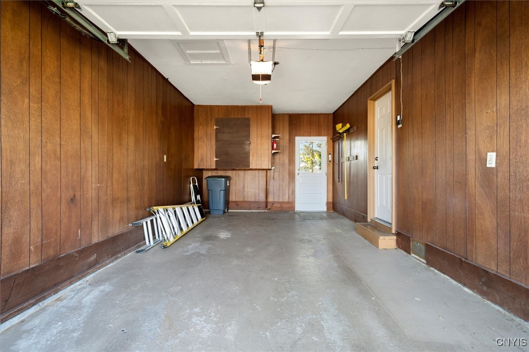 8010 Bamm Hollow Road, Clay, New York image 34