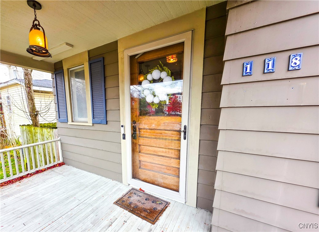 118 E Genesee Street