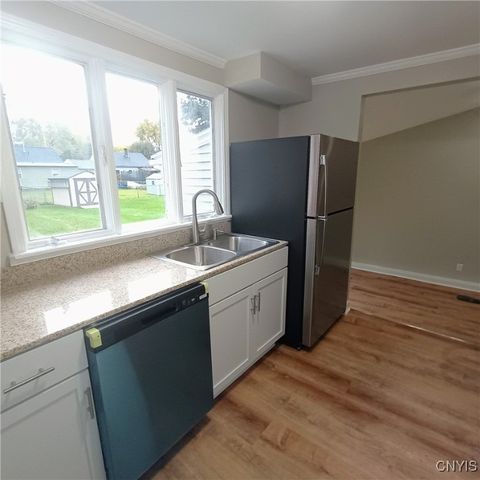 Tiny photo for Salina, NY 13211 (MLS # S1648667)