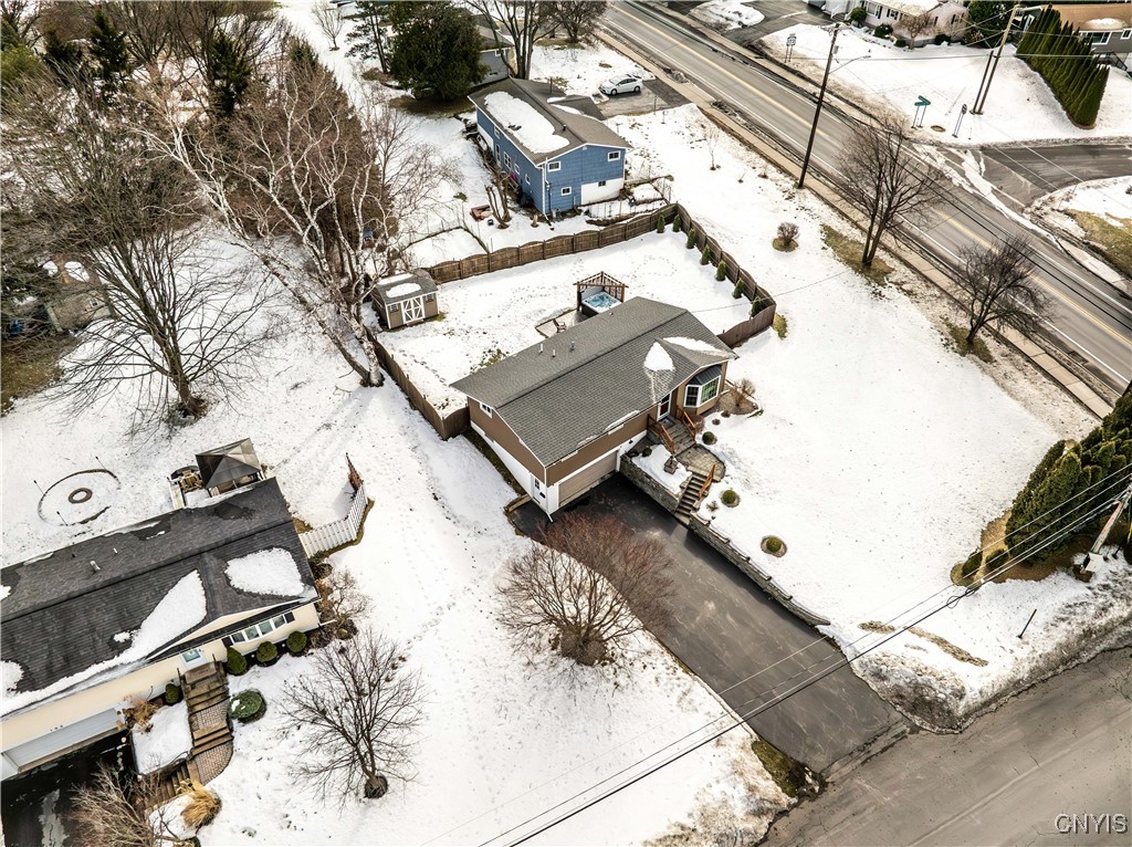 100 Elmtree Lane, Camillus, New York image 43