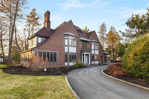 1113 Parkway E Utica NY 13501