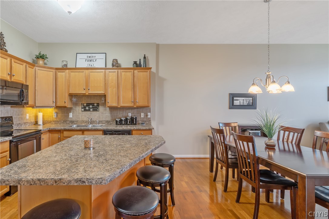 3668 Redhead Terrace