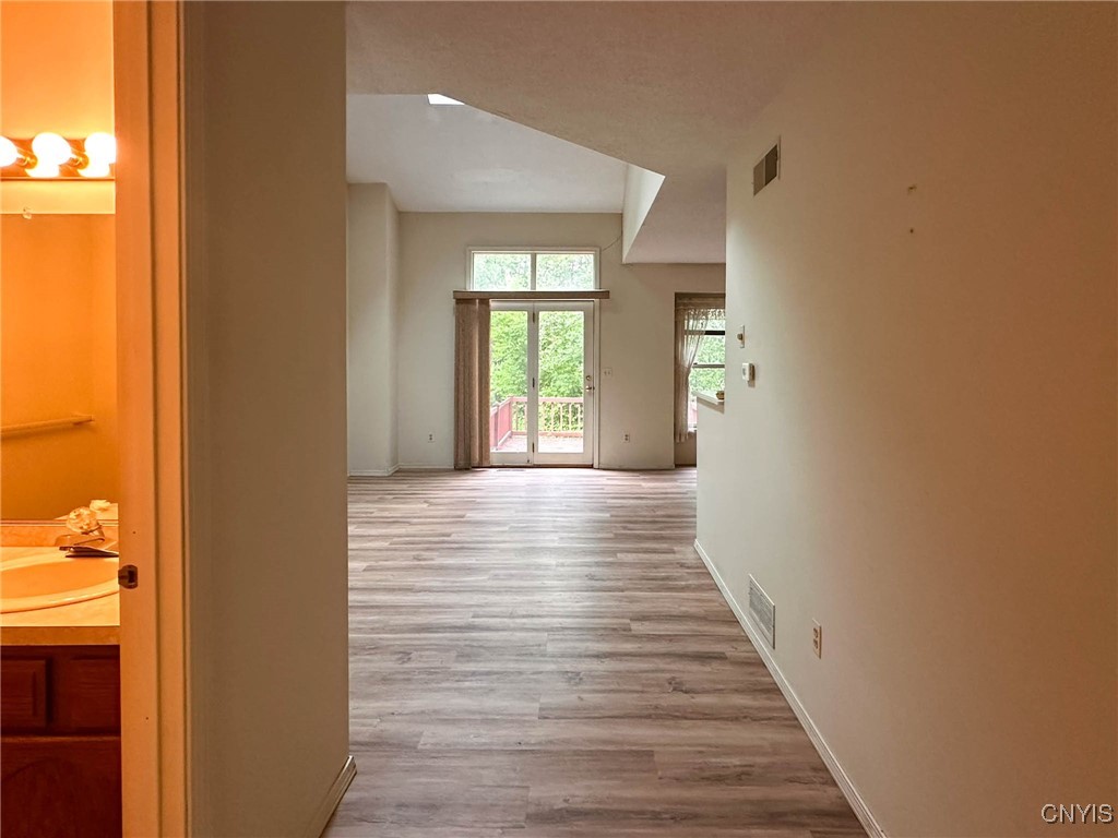 528 Meadow Drive