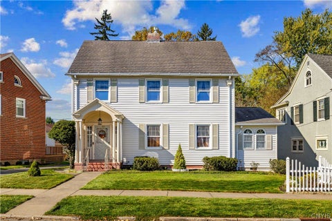 Photo of 2208 Douglas Crescent, Utica, NY 13501 (MLS # S1724550)