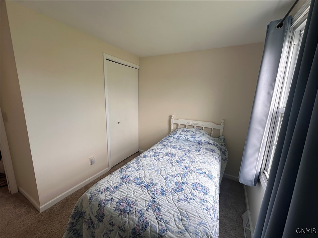 5566 Veneto Drive, Clay, New York image 32
