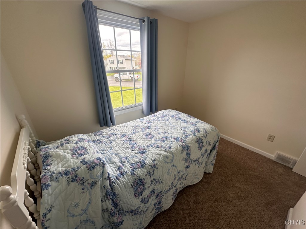 5566 Veneto Drive, Clay, New York image 33