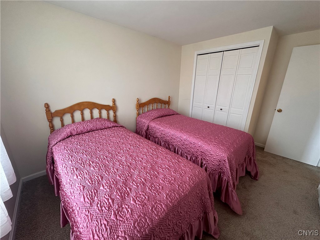 5566 Veneto Drive, Clay, New York image 29