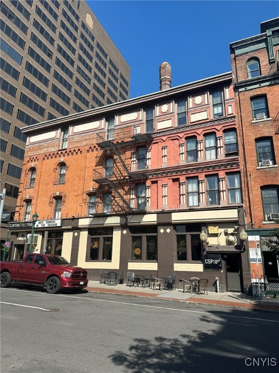 121-129 W Fayette Street