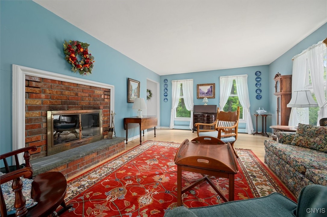 9217 Red Hill Road, New Hartford, New York image 28