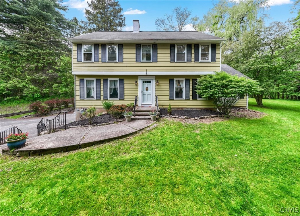 9217 Red Hill Road, New Hartford, New York image 3