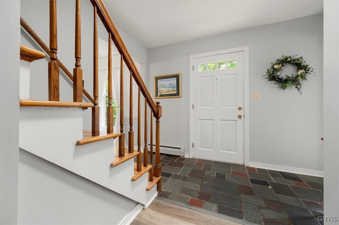 9217 Red Hill Road, New Hartford, New York image 17