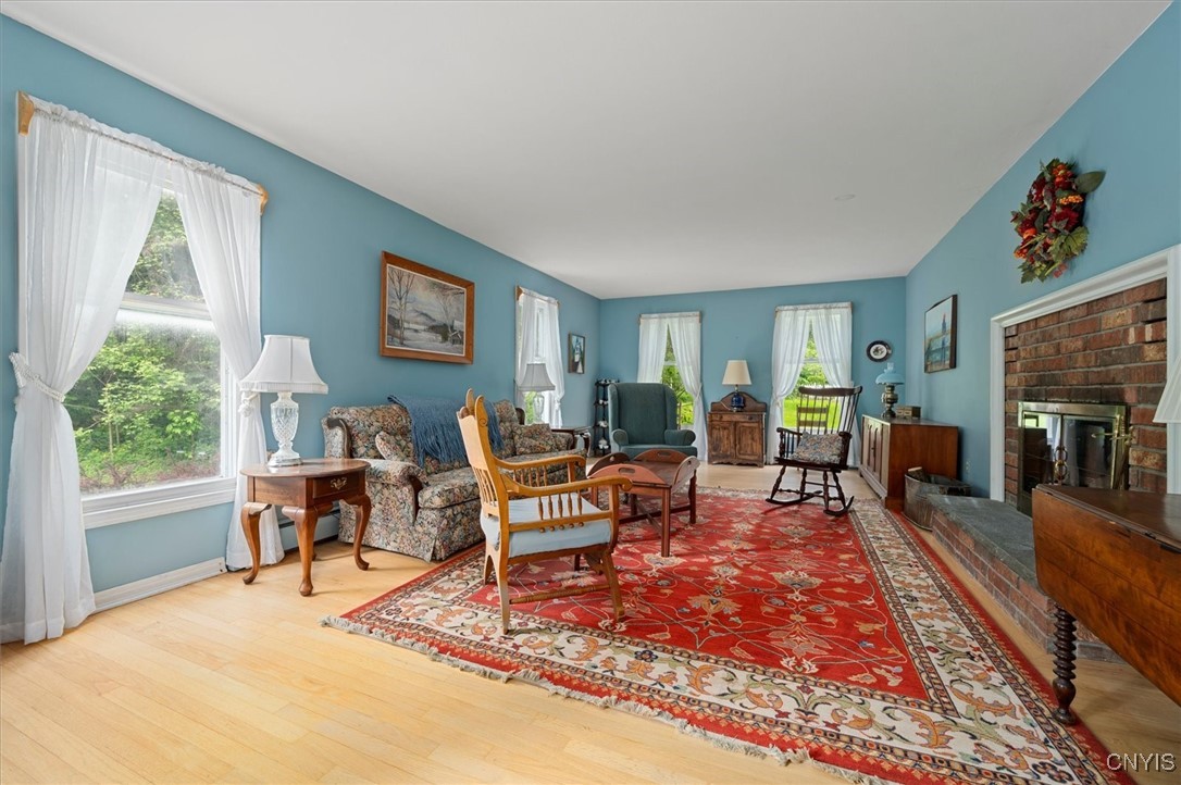 9217 Red Hill Road, New Hartford, New York image 27