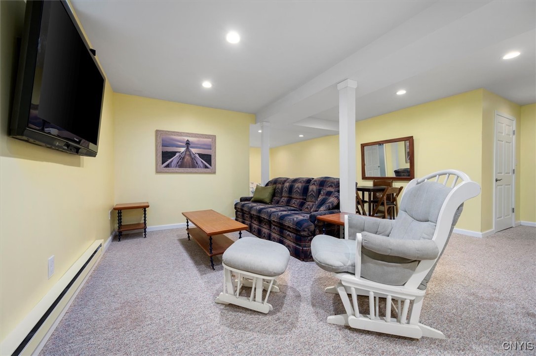 9217 Red Hill Road, New Hartford, New York image 46