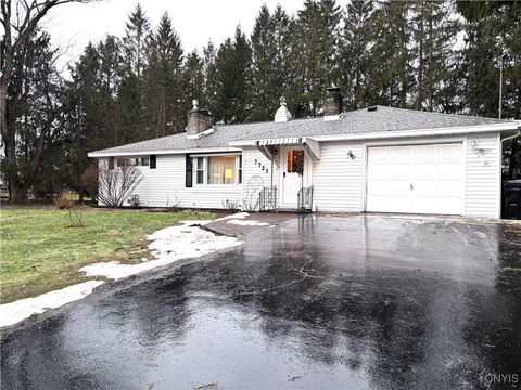 7721 Marie Drive, Manlius, NY 13082 - #: S1652432