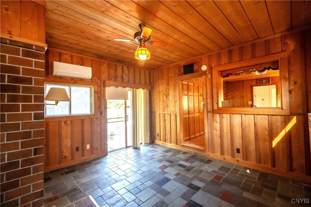 Manlius, New York 13066, United States, 3 Bedrooms Bedrooms, ,2 BathroomsBathrooms,Residential,Active,222899