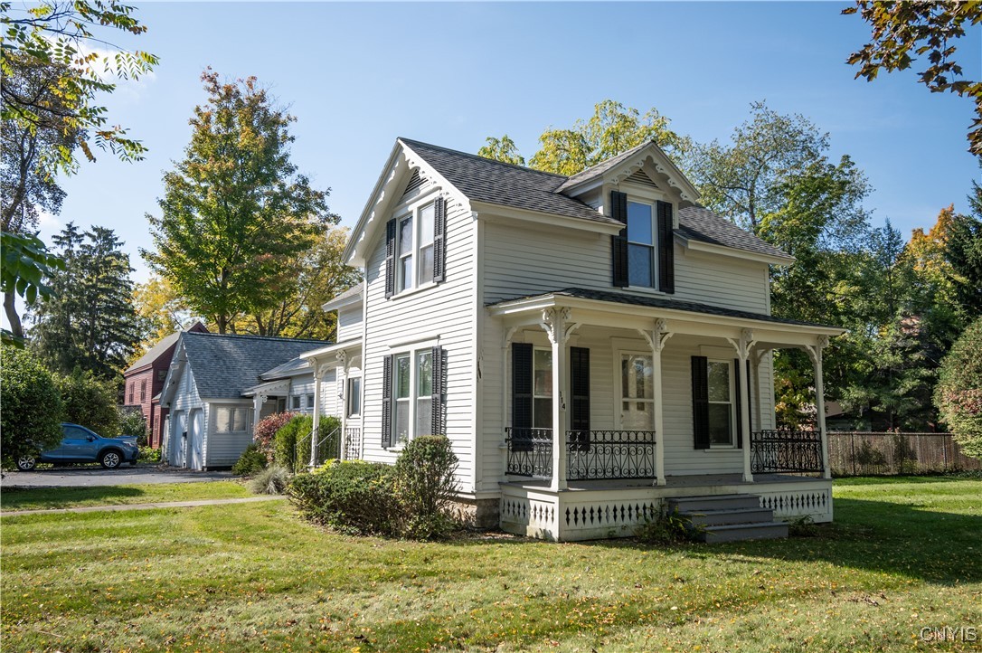 Manlius, New York 13066, United States, 3 Bedrooms Bedrooms, ,2 BathroomsBathrooms,Residential,Active,222899